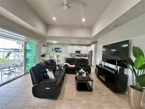 1045 N Naples Street LaBelle FL 33935