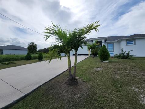1045 N Naples Street LaBelle FL 33935