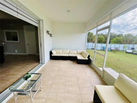 1045 N Naples Street LaBelle FL 33935