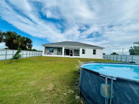 1045 N Naples Street LaBelle FL 33935
