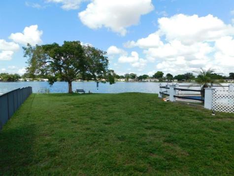 8671 NW 19th Street Pembroke Pines FL 33024