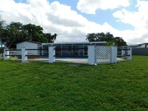 8671 NW 19th Street Pembroke Pines FL 33024