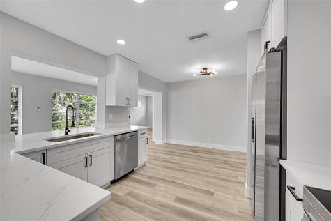 6925 NW 11th Street Margate FL 33063