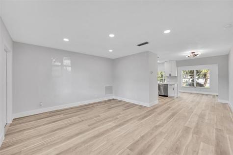 6925 NW 11th Street Margate FL 33063