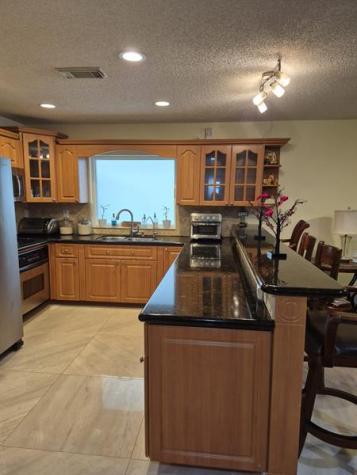 15449 SW 35th Terrace Miami FL 33185