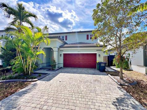 2872 NE 1st Drive Homestead FL 33033