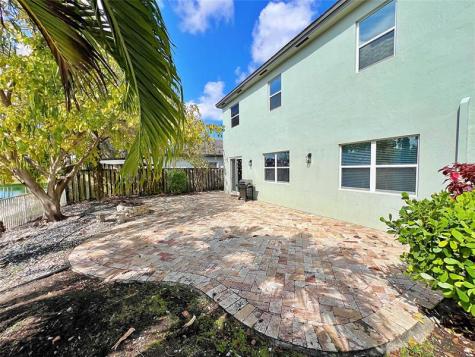 2872 NE 1st Drive Homestead FL 33033