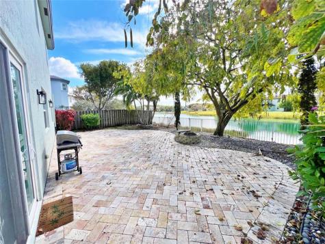 2872 NE 1st Drive Homestead FL 33033