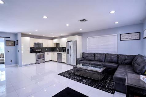1272 NW 172nd Terrace Miami FL 33169