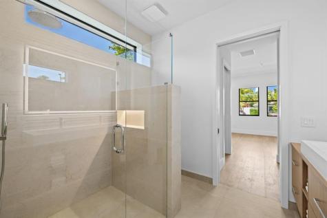 4516 NE 22nd Road Fort Lauderdale FL 33308