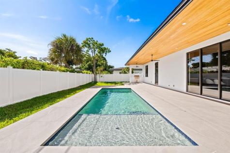4516 NE 22nd Road Fort Lauderdale FL 33308