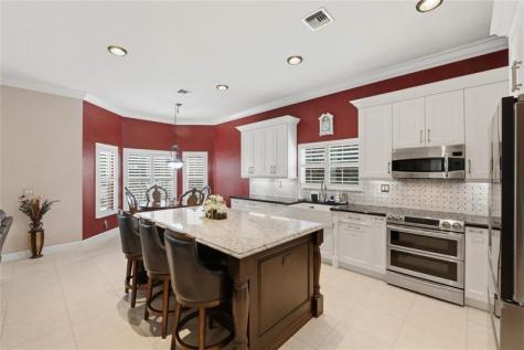 5053 NW 125th Avenue Coral Springs FL 33076