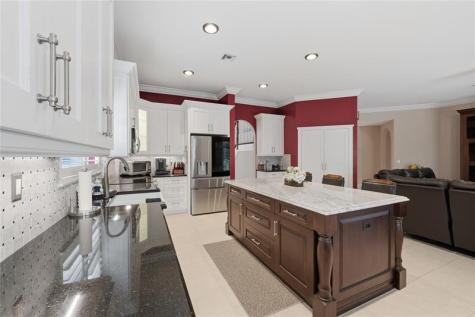 5053 NW 125th Avenue Coral Springs FL 33076