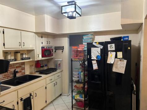 4200 SW 26th Street West Park FL 33023
