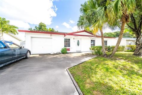 419 SW 80th Avenue Pompano Beach FL 33068