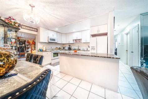 419 SW 80th Avenue Pompano Beach FL 33068
