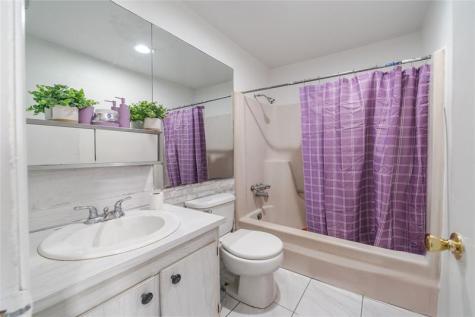 419 SW 80th Avenue Pompano Beach FL 33068