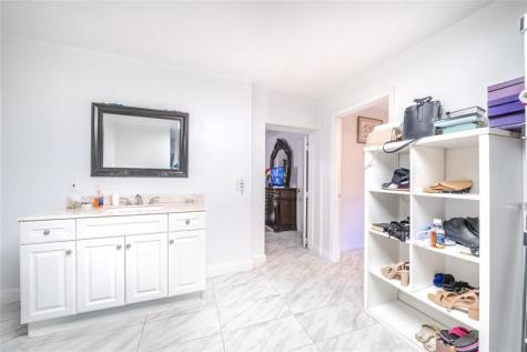 419 SW 80th Avenue Pompano Beach FL 33068