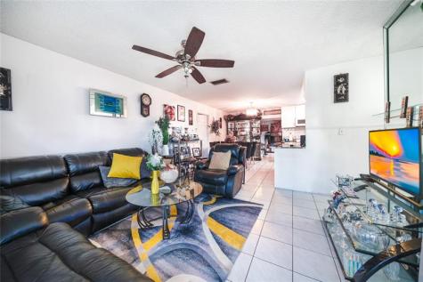 419 SW 80th Avenue Pompano Beach FL 33068