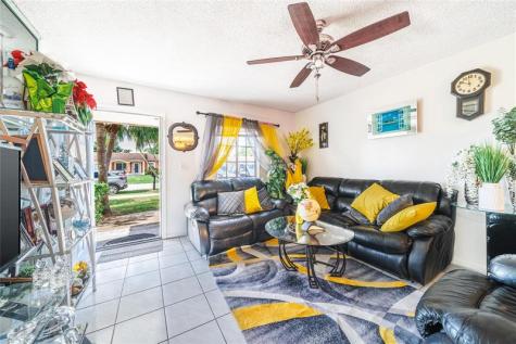419 SW 80th Avenue Pompano Beach FL 33068