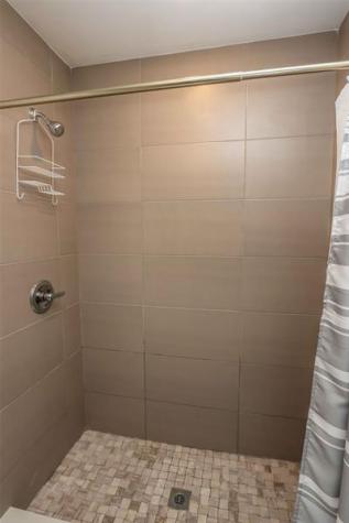 6375 SW 29th Street Miami FL 33155