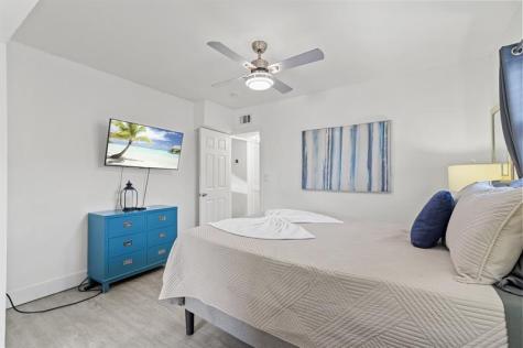 6375 SW 29th Street Miami FL 33155