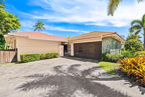 625 Oleander Drive Hallandale Beach FL 33009