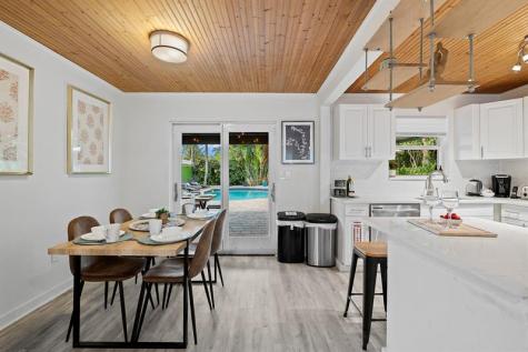 1813 SW 10th Court Fort Lauderdale FL 33312