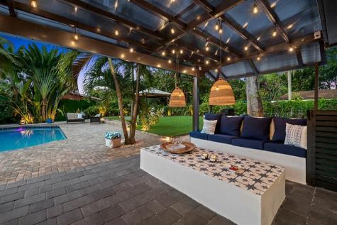 1813 SW 10th Court Fort Lauderdale FL 33312