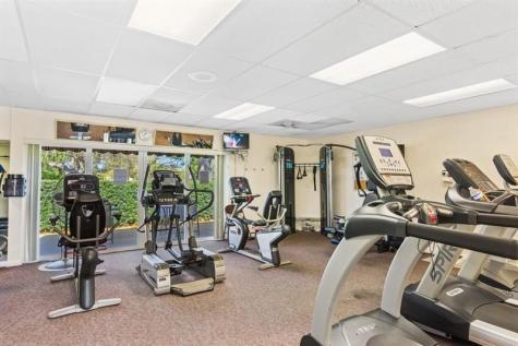 38 Vista Gardens Trail #207 Vero Beach FL 32962