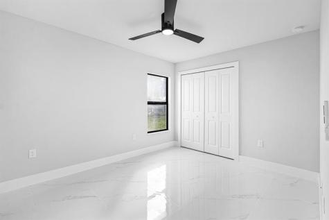 2507 26TH Street SW Lehigh Acres FL 33976