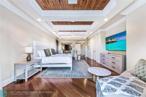 7 Pelican Drive Fort Lauderdale FL 33301