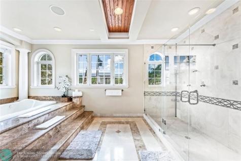 7 Pelican Drive Fort Lauderdale FL 33301