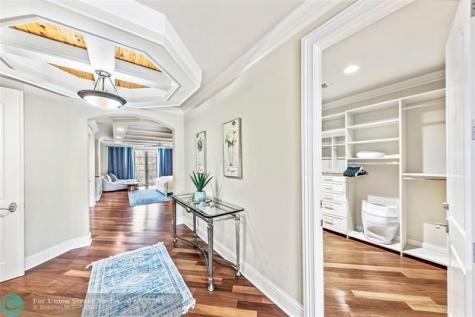 7 Pelican Drive Fort Lauderdale FL 33301