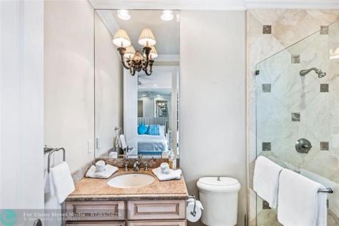 7 Pelican Drive Fort Lauderdale FL 33301