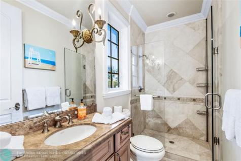 7 Pelican Drive Fort Lauderdale FL 33301