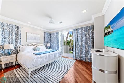 7 Pelican Drive Fort Lauderdale FL 33301