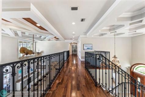 7 Pelican Drive Fort Lauderdale FL 33301