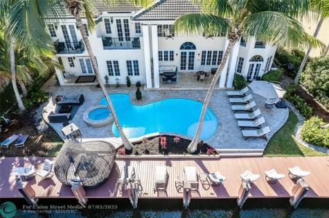 7 Pelican Drive Fort Lauderdale FL 33301