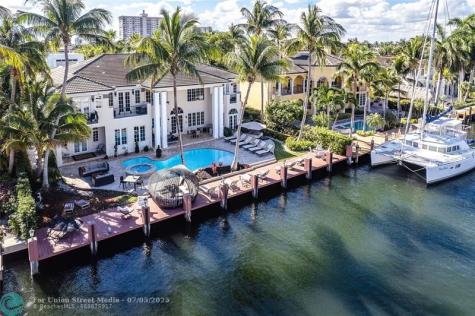7 Pelican Drive Fort Lauderdale FL 33301