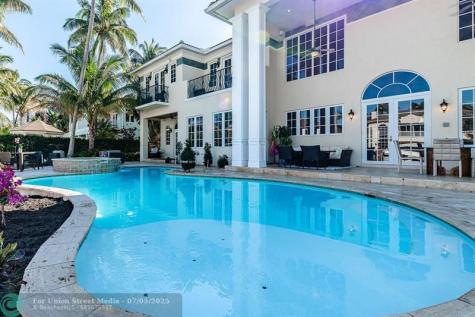 7 Pelican Drive Fort Lauderdale FL 33301