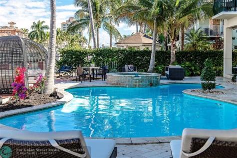 7 Pelican Drive Fort Lauderdale FL 33301