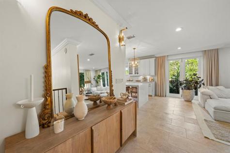 2765 Brickell Court Miami FL 33129