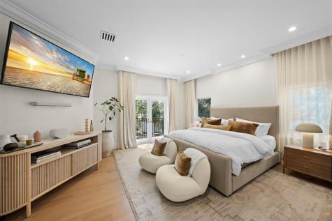 2765 Brickell Court Miami FL 33129