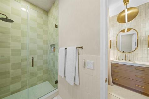 2765 Brickell Court Miami FL 33129