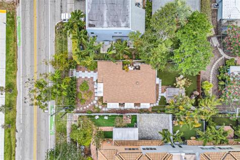 1009 NE 6th Street Fort Lauderdale FL 33304