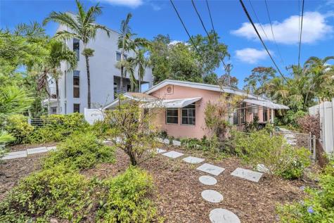 1009 NE 6th Street Fort Lauderdale FL 33304