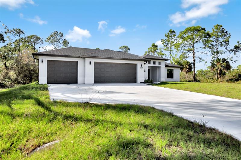 1213 Magnolia Avenue Lehigh Acres FL 33972