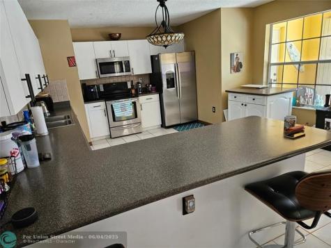 15518 SW 168th Terrace Miami FL 33187