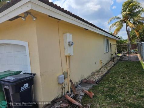15518 SW 168th Terrace Miami FL 33187